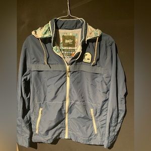 Howler Bro’s wind breaker.